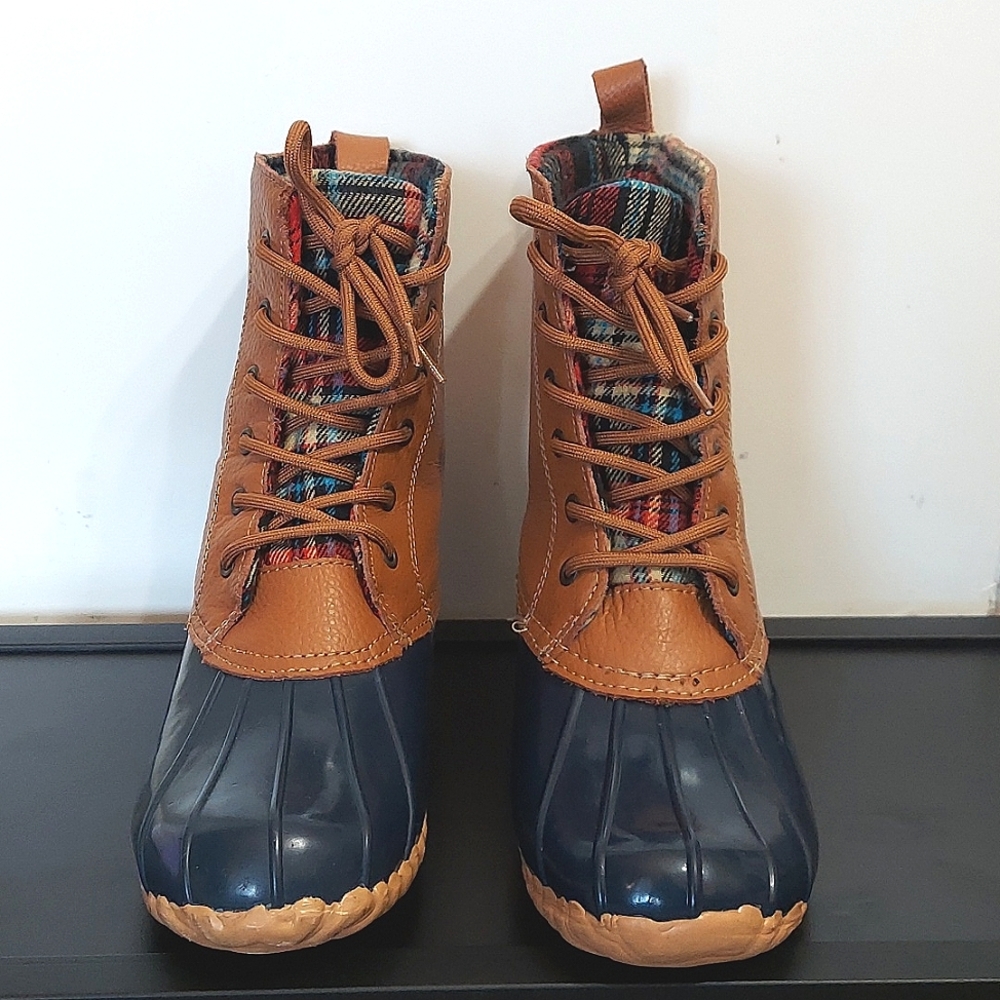 Sporto Boots size 8